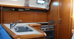 Sun Odyssey 37