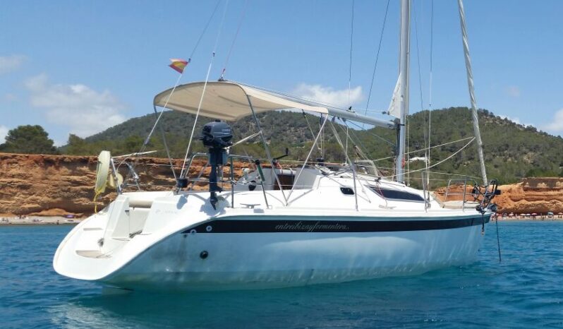 Velero Sun Odyssey 28.1 lleno